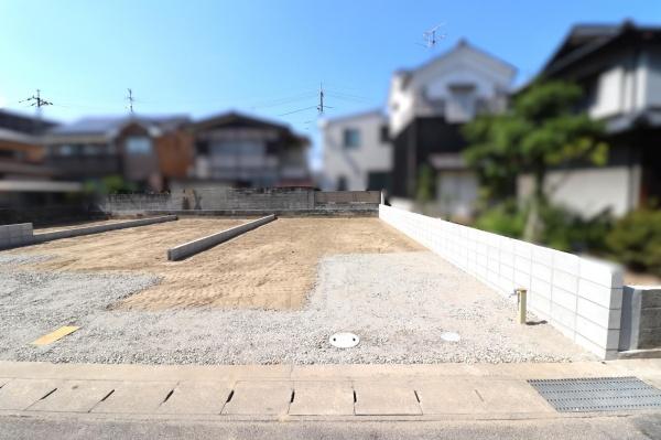 ブルーミングガーデン北区上中野２丁目　２号棟