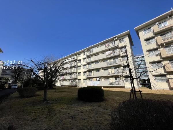 草加旭町団地3号棟