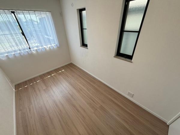 越谷市東越谷５丁目の中古一戸建て