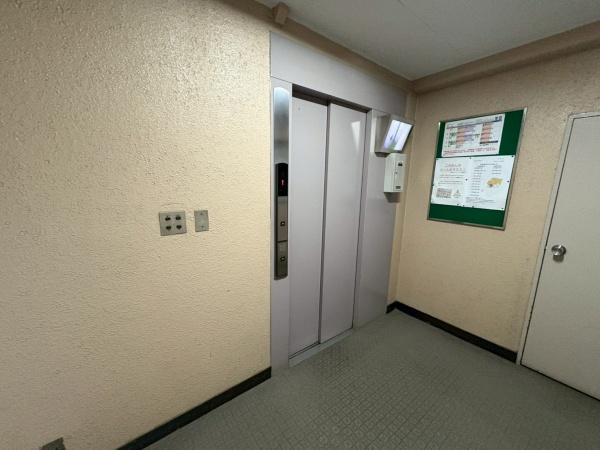 北越谷スカイハイツ1号棟