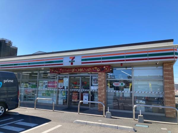 ベルドゥムール草加新田(セブンイレブン新田西口店)