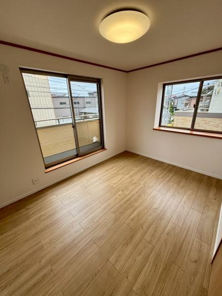 草加市北谷２丁目の中古一戸建て