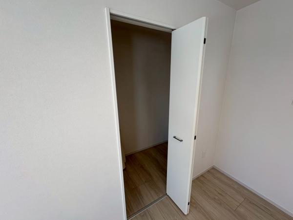 草加市弁天４丁目の新築一戸建