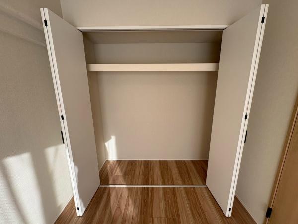 日商岩井草加マンション