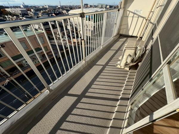 日商岩井草加マンション