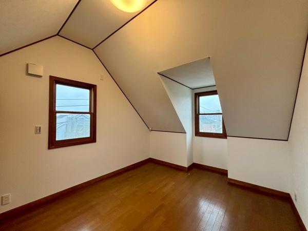 草加市金明町の中古一戸建て(洋室)