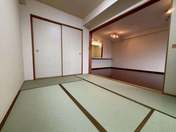 ●ベルドゥムール草加弁天６階●