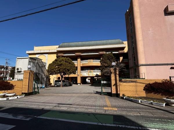 越谷市赤山町１丁目の中古一戸建て(越谷市立越ケ谷小学校)
