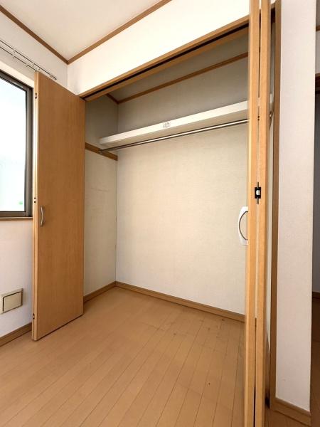 三郷市早稲田８丁目の中古一戸建て