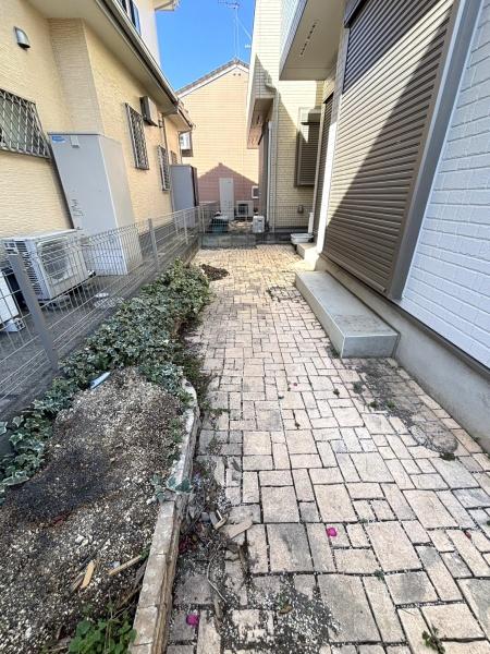 三郷市早稲田８丁目の中古一戸建て