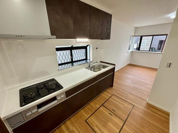 草加市青柳６丁目の中古一戸建て
