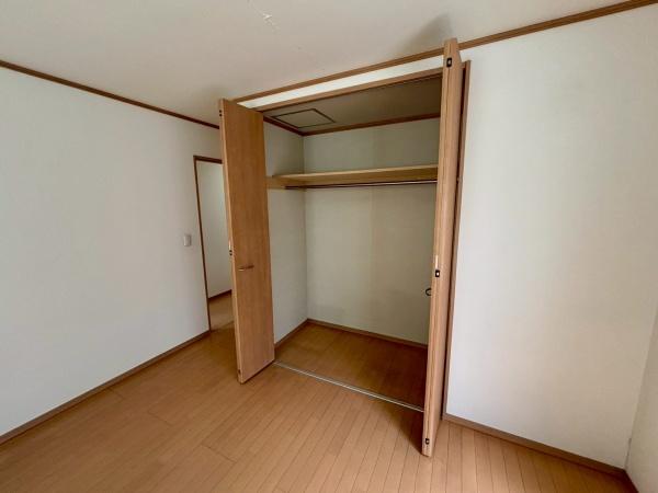 草加市青柳８丁目の中古一戸建て