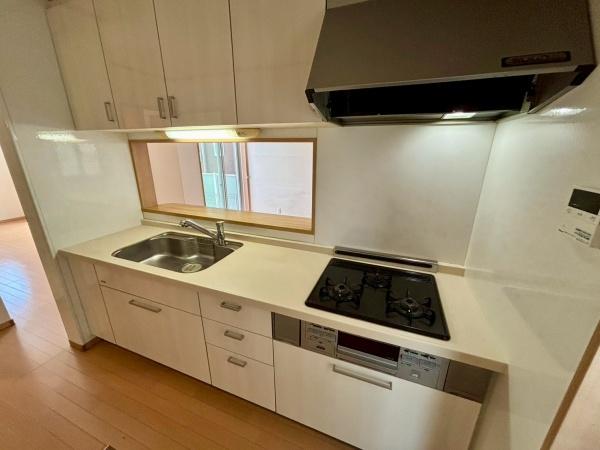 草加市青柳８丁目の中古一戸建て