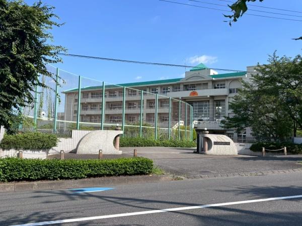 さいたま市緑区東浦和２丁目の土地(市立向小学校)
