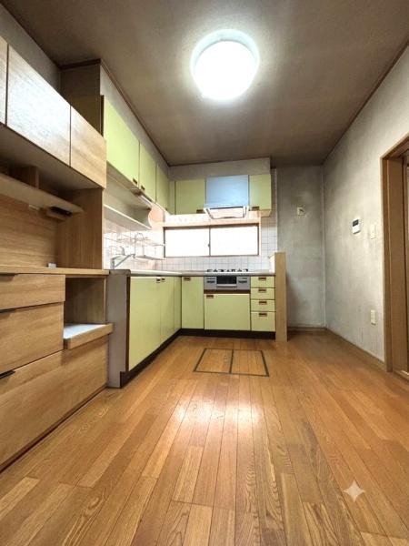 三郷市彦野１丁目の中古一戸建て