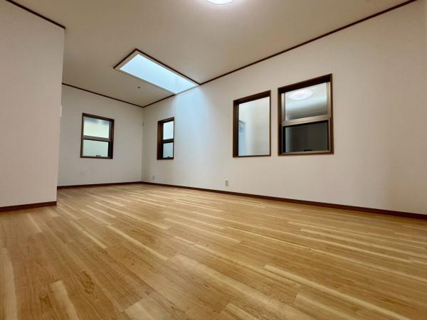 草加市青柳２丁目の中古一戸建て