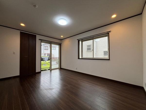 足立区花畑３丁目の中古一戸建て
