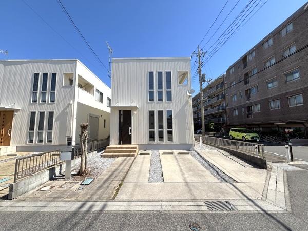 草加市氷川町の中古一戸建て