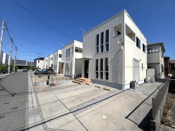 草加市氷川町の中古一戸建
