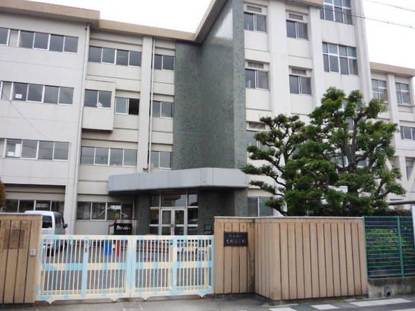 豊山住宅 5階(豊山町立志水小学校)