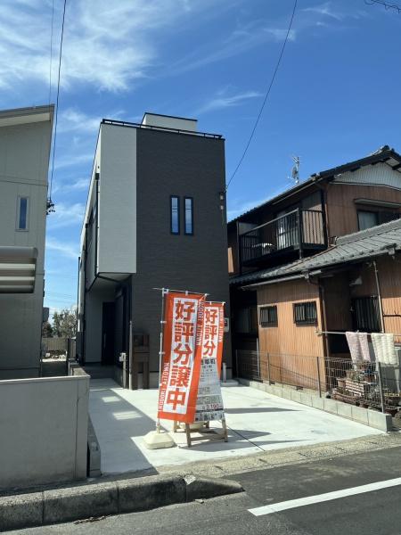 小牧市若草町　新築戸建