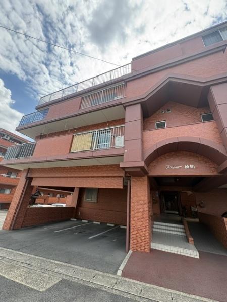 アベニュー楠町Ａ棟