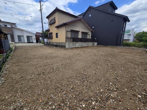 小牧市大字久保一色　売地