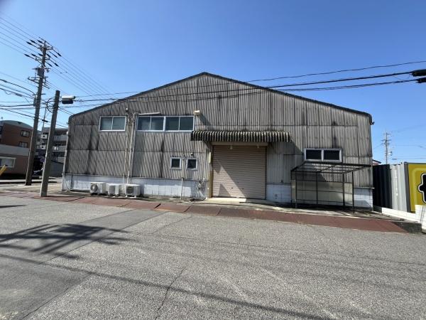 春日井市味美町　倉庫