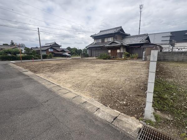小牧市多気中町の土地