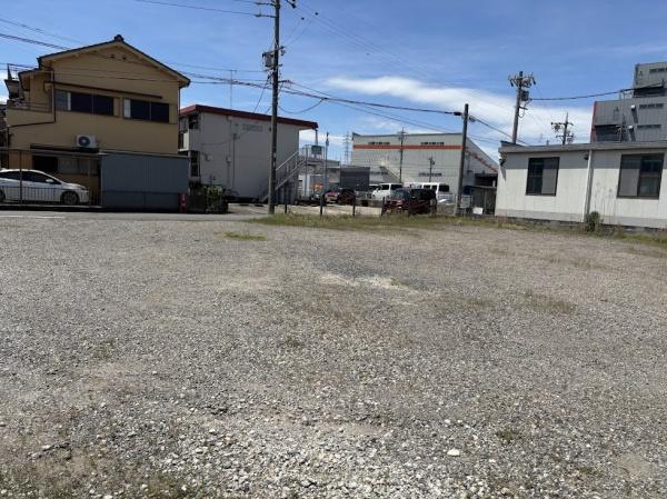 小牧市下小針中島３丁目の土地