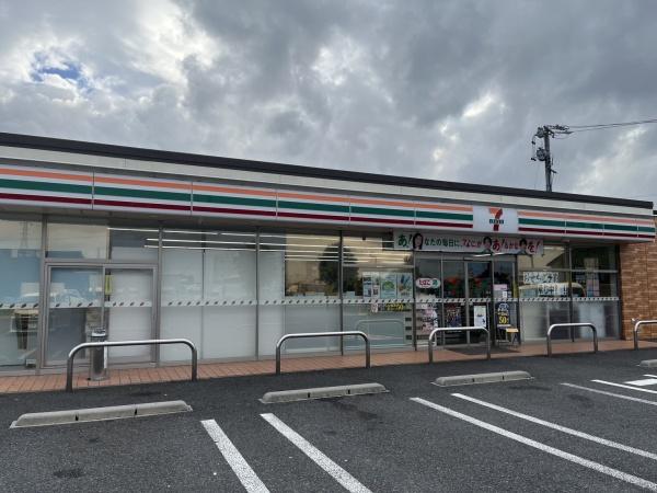 小牧市藤島町中島の土地(セブンイレブン小牧小木南2丁目店)