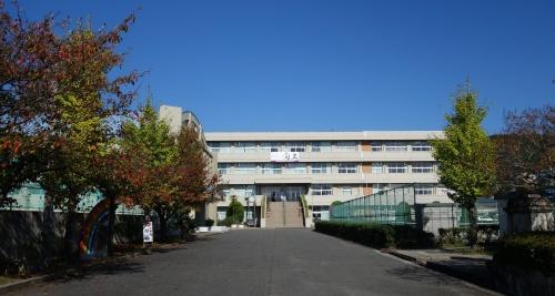 加東市上滝野の中古一戸建て(加東市立滝野中学校)
