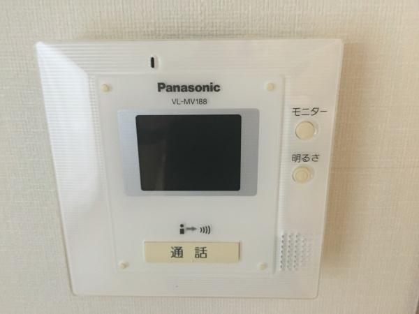 センチュリー社