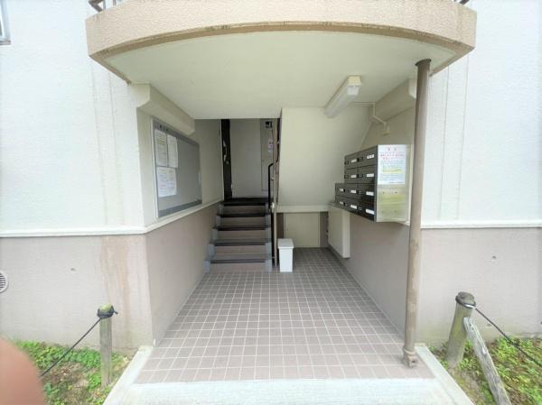 水無瀬青葉ハイツ６号棟■１階の隣接２部屋セット販売