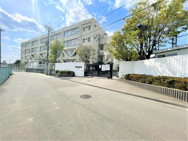 三島郡島本町水無瀬1丁目の土地(島本町立第四小学校)