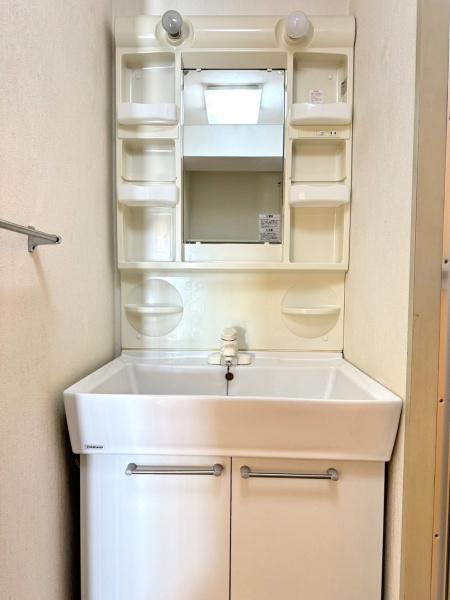 ユニライフ山崎４号棟