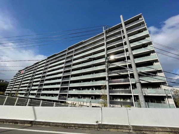 アーバン島本シティ