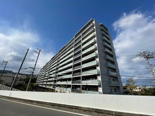 アーバン島本シティ