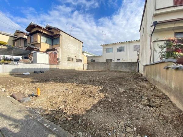乙訓郡大山崎町字円明寺小字宝本の土地