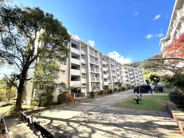 若山台第２住宅２号棟