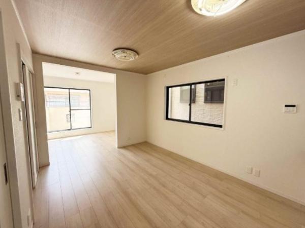 高槻市淀の原町の中古一戸建て