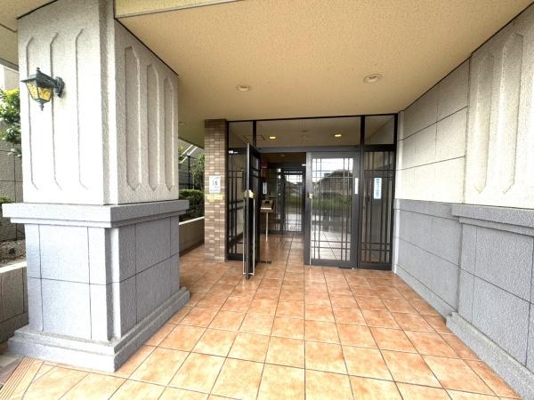 ライオンズマンション水無瀬第2(エントランス)