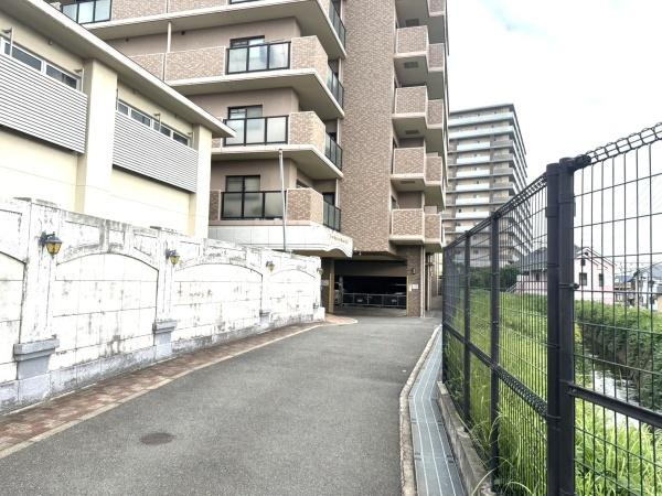 ライオンズマンション水無瀬第2(エントランス)