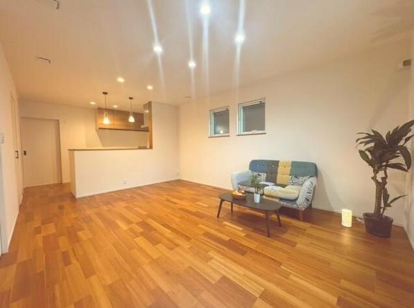 乙訓郡大山崎町字円明寺小字鳥居前の中古一戸建て