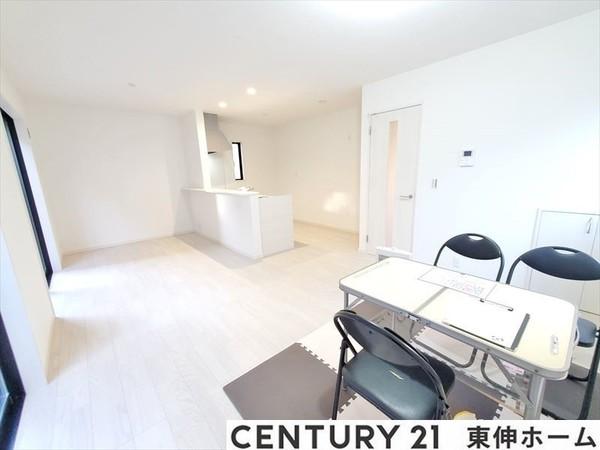 春日井市押沢台新築分譲住宅　１号棟