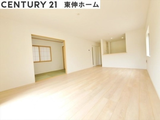 瀬戸市高根町新築分譲住宅 1号棟(同仕様写真(リビング))