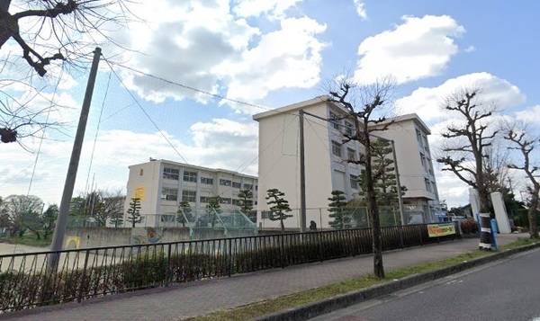 豊田市桝塚西町南山の土地(豊田市立高嶺小学校)