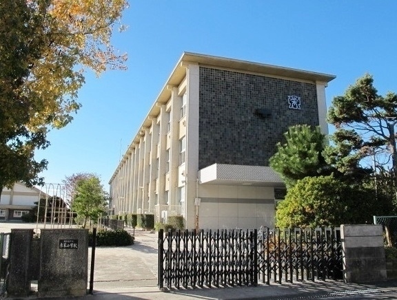尾張旭市東大久手町新築分譲住宅　２号棟(尾張旭市立東栄小学校)