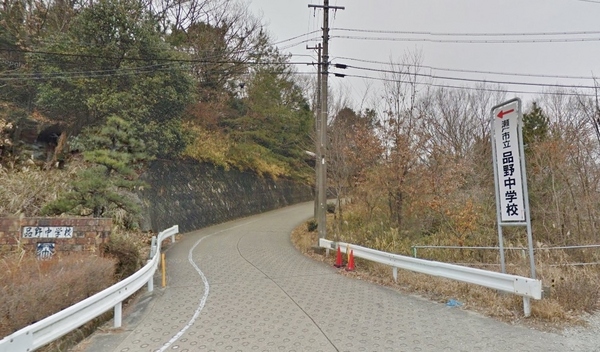 瀬戸市品野町新築分譲住宅　４号棟(瀬戸市立品野中学校)