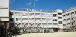 京浜運河を望む プライムパークス品川シーサイドザ・タワー(品川区立東海中学校)